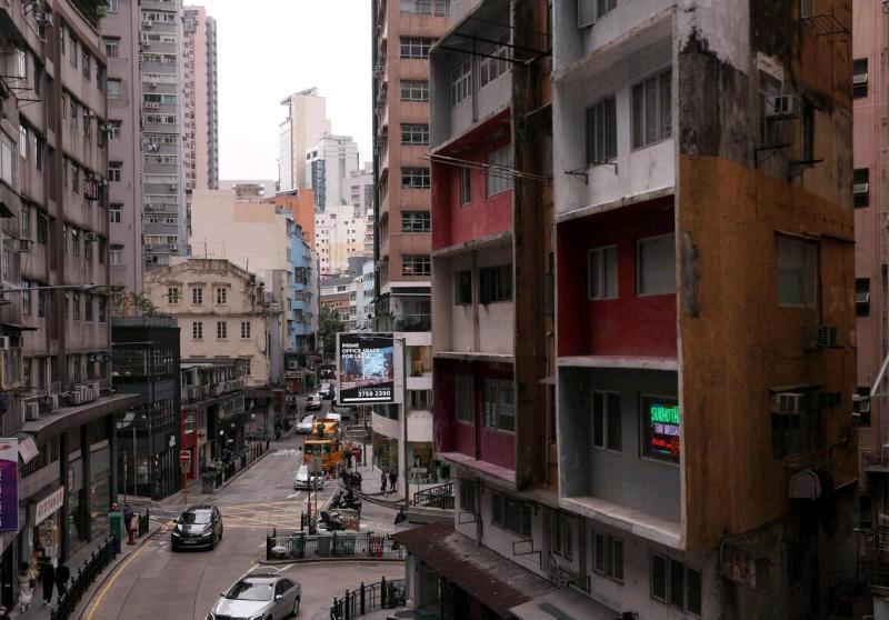 香港立法会通过条例草案，引入规管制度，以全面解决劣质劏房问题。相关条例将于下月刊