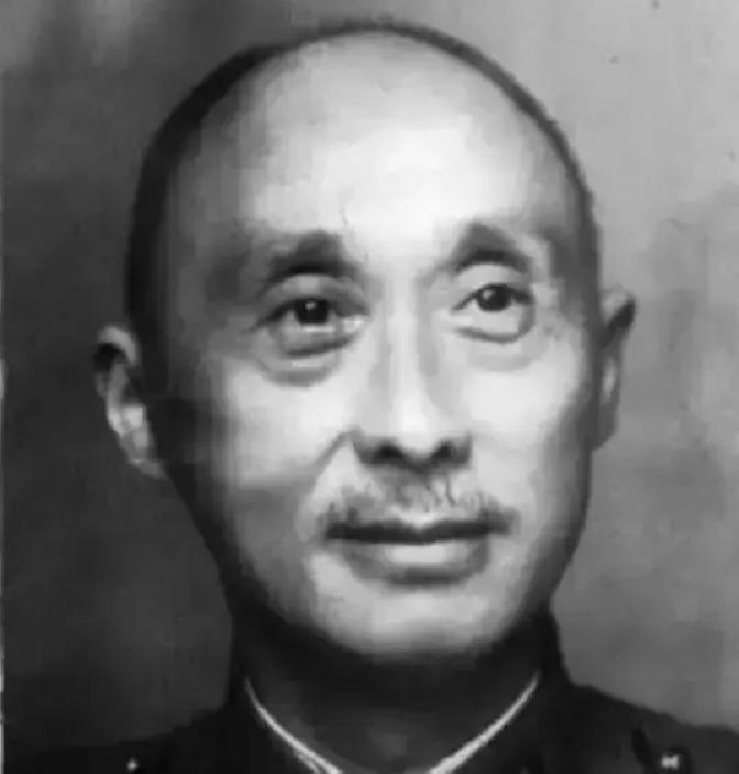 1948年，据称曾开着汽车在光天化日之下侵害妇女、踢死佣人的国民党中将王泽浚，被