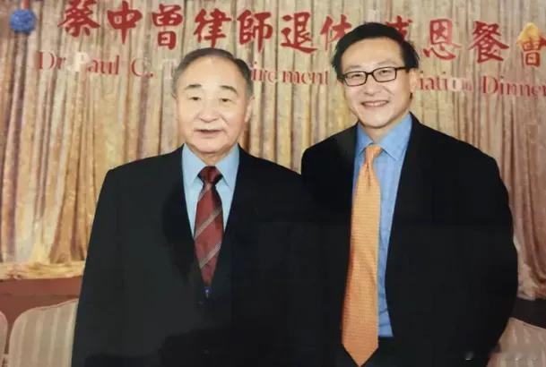突发！蔡崇信夫妇宣布离婚摘自金融界网站曾被外界视为华裔商界“顶配夫妻”的蔡崇信和