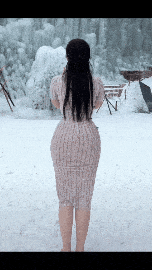 穿这么少冷不冷？