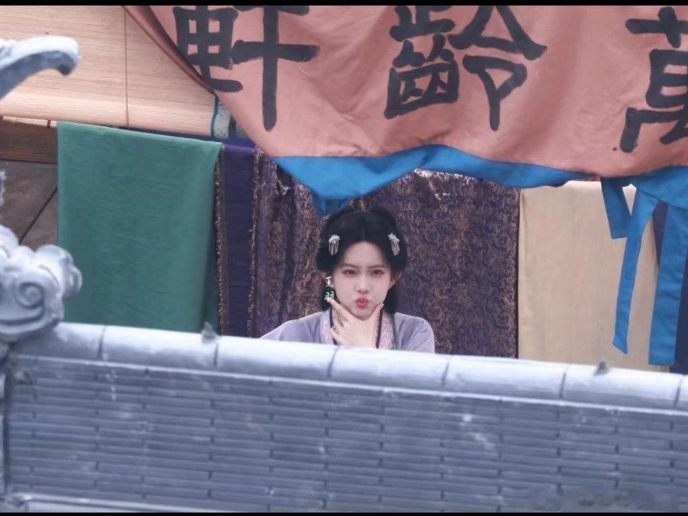 昀牵孟绕看见dp也萌萌哒 