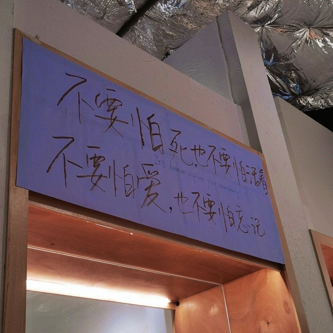 20件只要坚持下来就会有惊喜的小事。[心]1.常年包里带着保温杯，只喝白开水，不