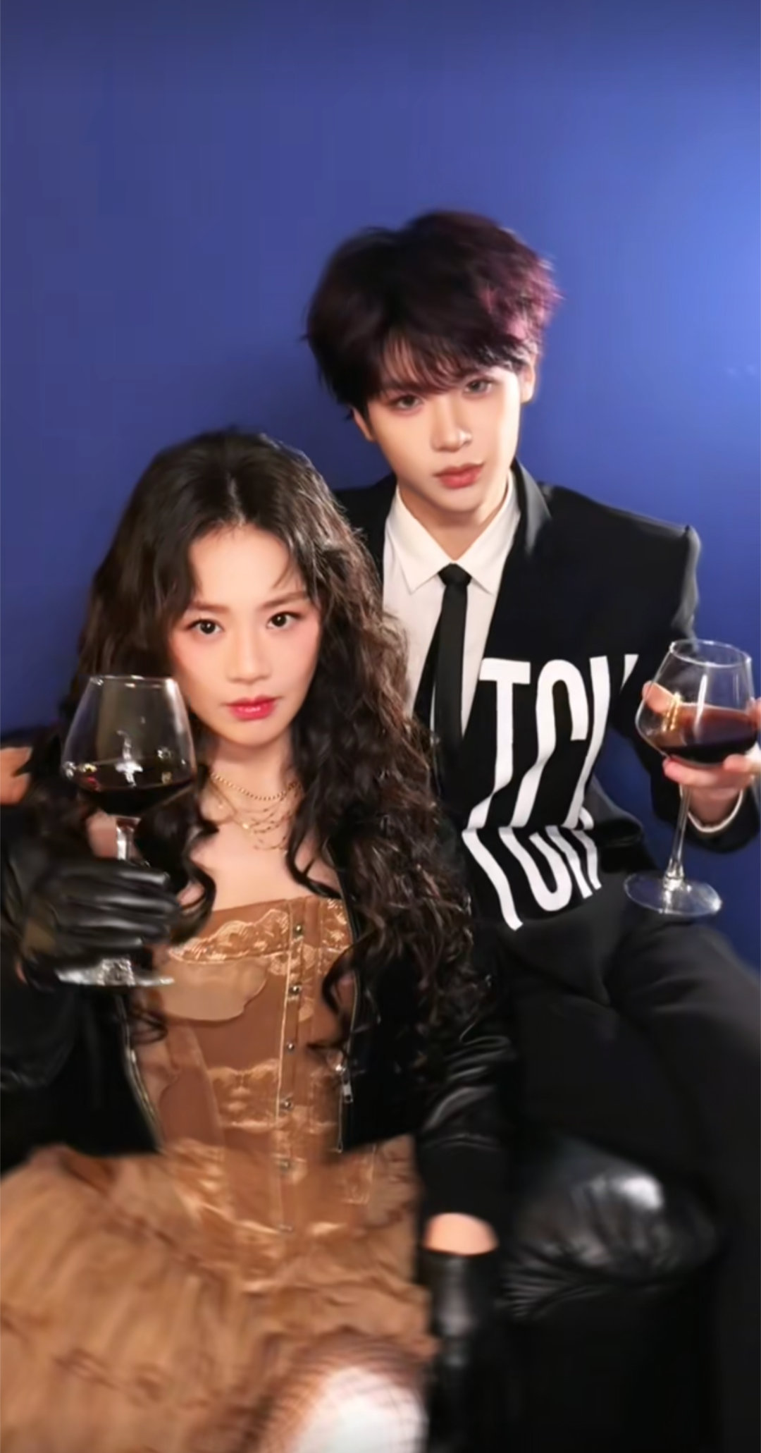 马思纯黄明昊跳没有明天黄明昊演唱会 特别棒的舞台！特别棒的舞美！特别棒的明昊和纯