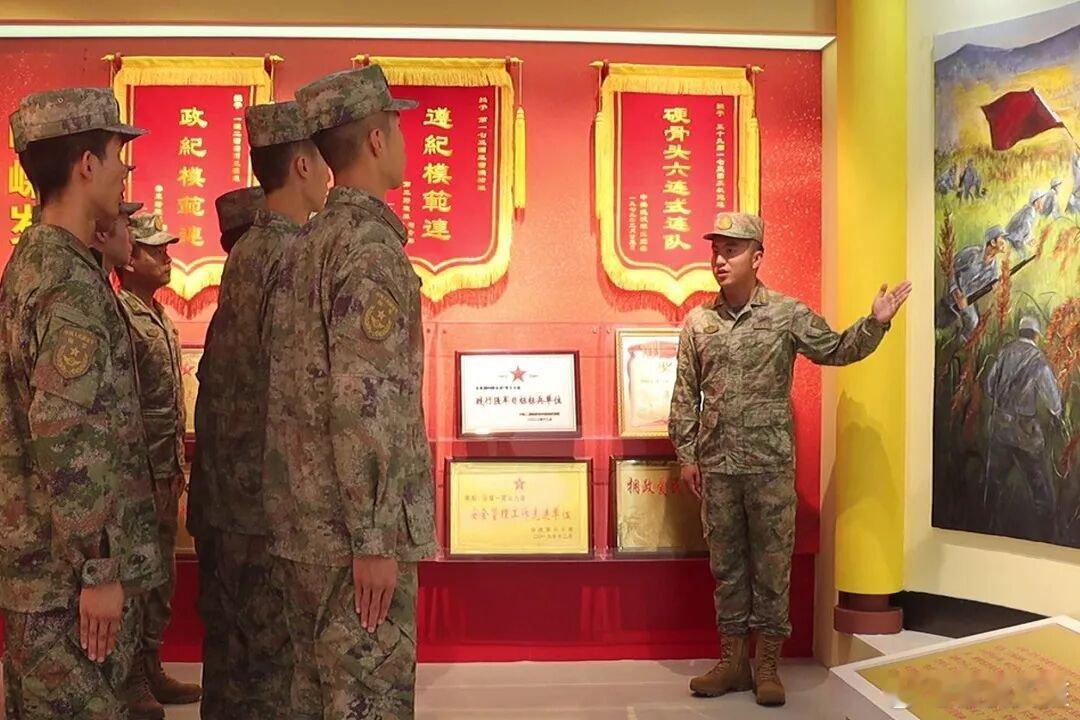 铸剑中原早安军营原原说早晚安 　“风气顺一顺百顺、作风好一好百好。”早安