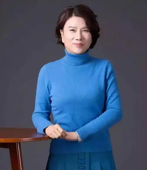 72岁的董明珠当校长了，格力创办的珠海市格力技工学校近日获批招生，首届计划招收3