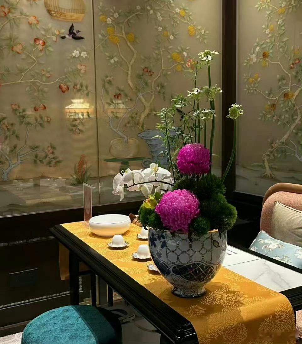 人要学会放下，放下是一种饶人的善良，也是饶过自己的智慧。——麦家​​​