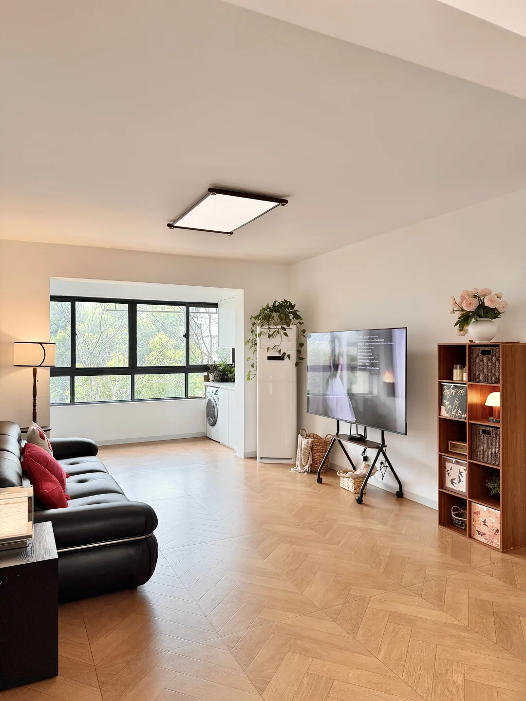 5w硬装的家！无吊顶无背景墙！