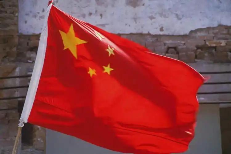 中国现在的遭遇，绝对非常罕见，你什么时候见过一个工业第一的国家被数不清的小国挑衅