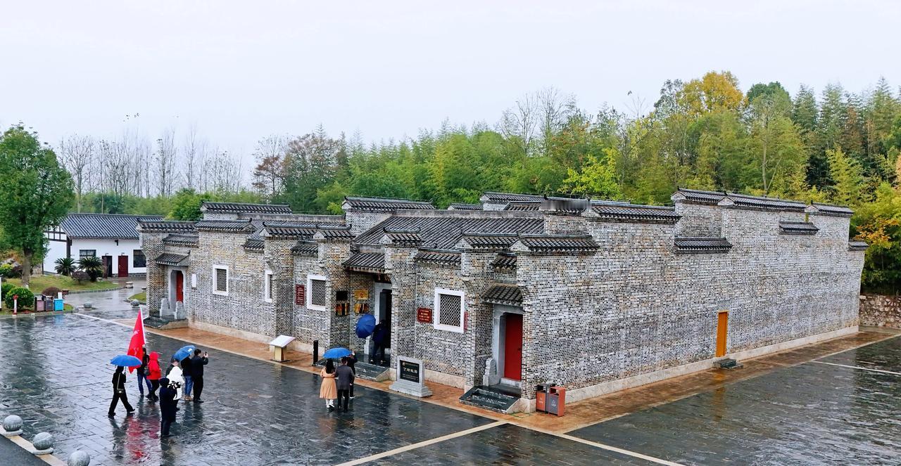 【 丁玲故居】湖南旅行 走进常德临澧丁玲故居，这里有岁月和文学的痕迹。漫步其中，