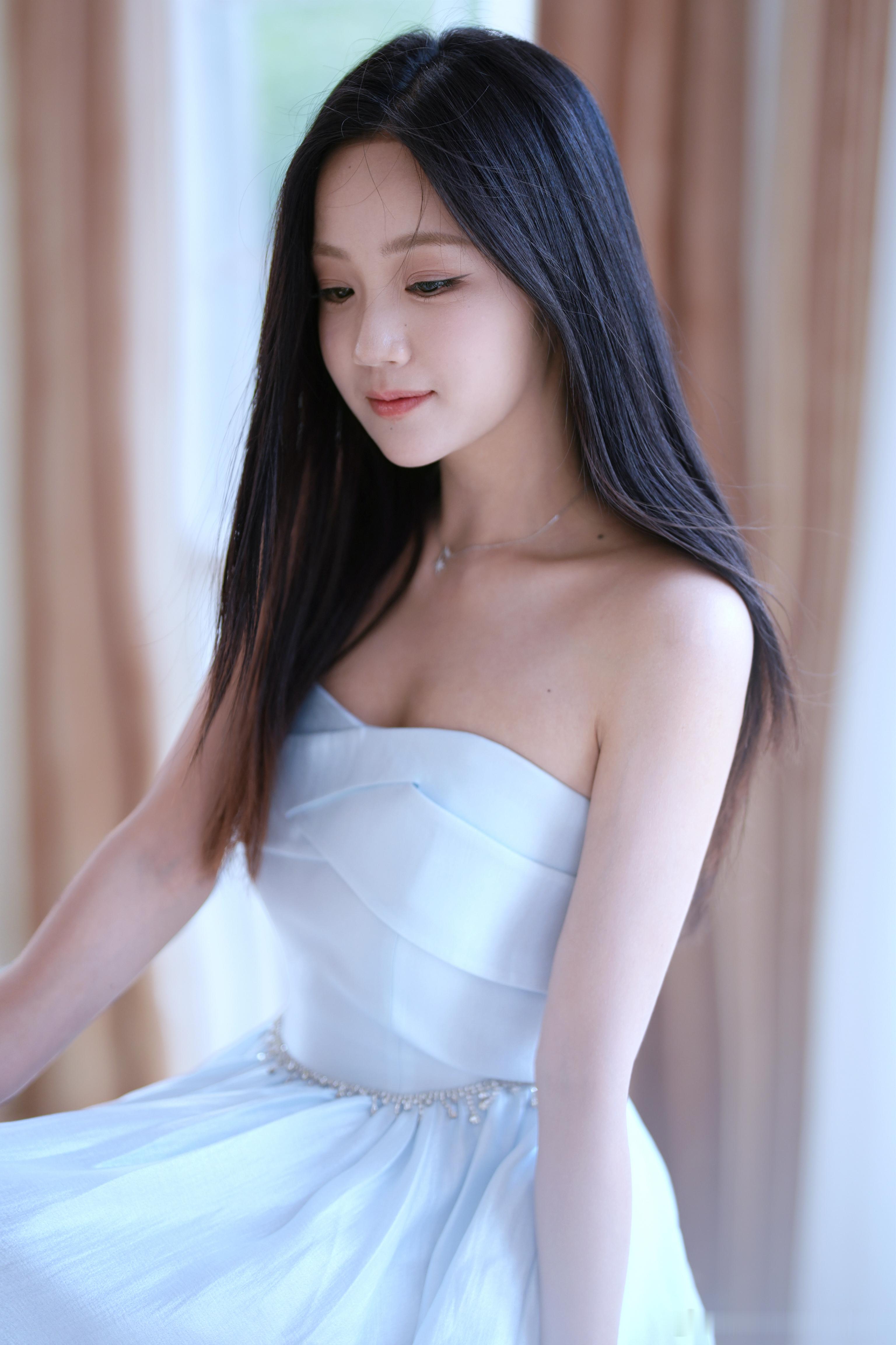 祝我生日快乐喔[爱慕][期待][憧憬][许愿星]生日快乐十一休time ​​​