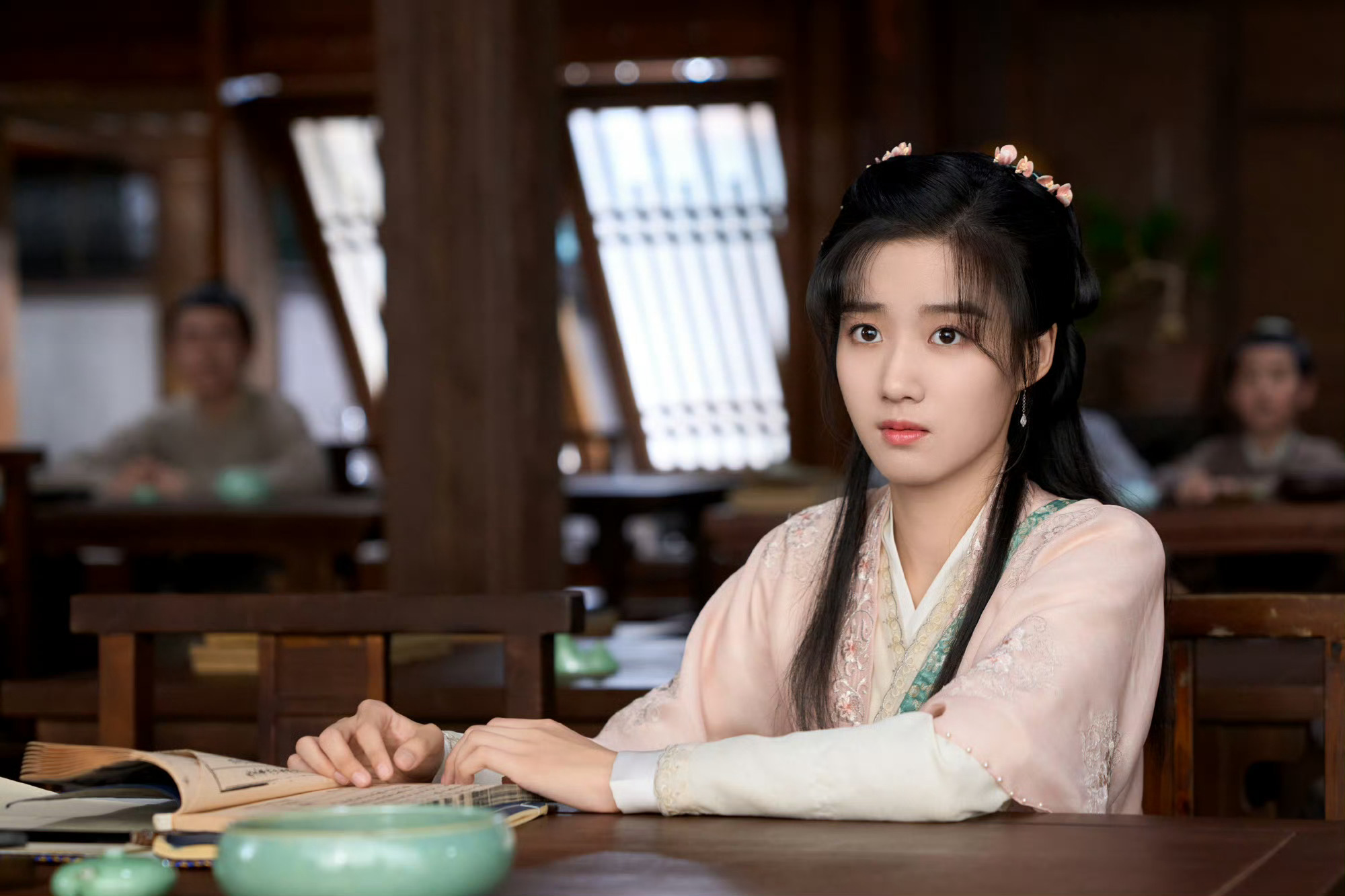 #卢昱晓 惜花芷真的好看# 剧是真的好看！卢昱晓演的芍药宝宝也是真的可爱[哇][