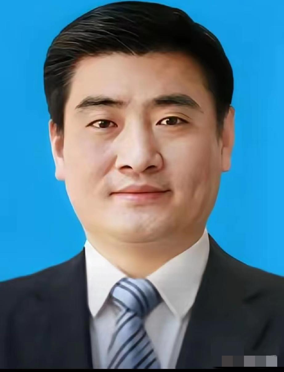 学霸干部戴瑞被查！

2026年5月6日，界面快讯投下一枚“重磅炸弹”。 纪委正