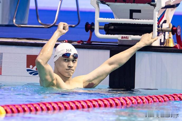 对比孙杨事件，再看如今全红婵被网暴，套路一模一样：圈内人带头起哄，舆论跟风抹黑。