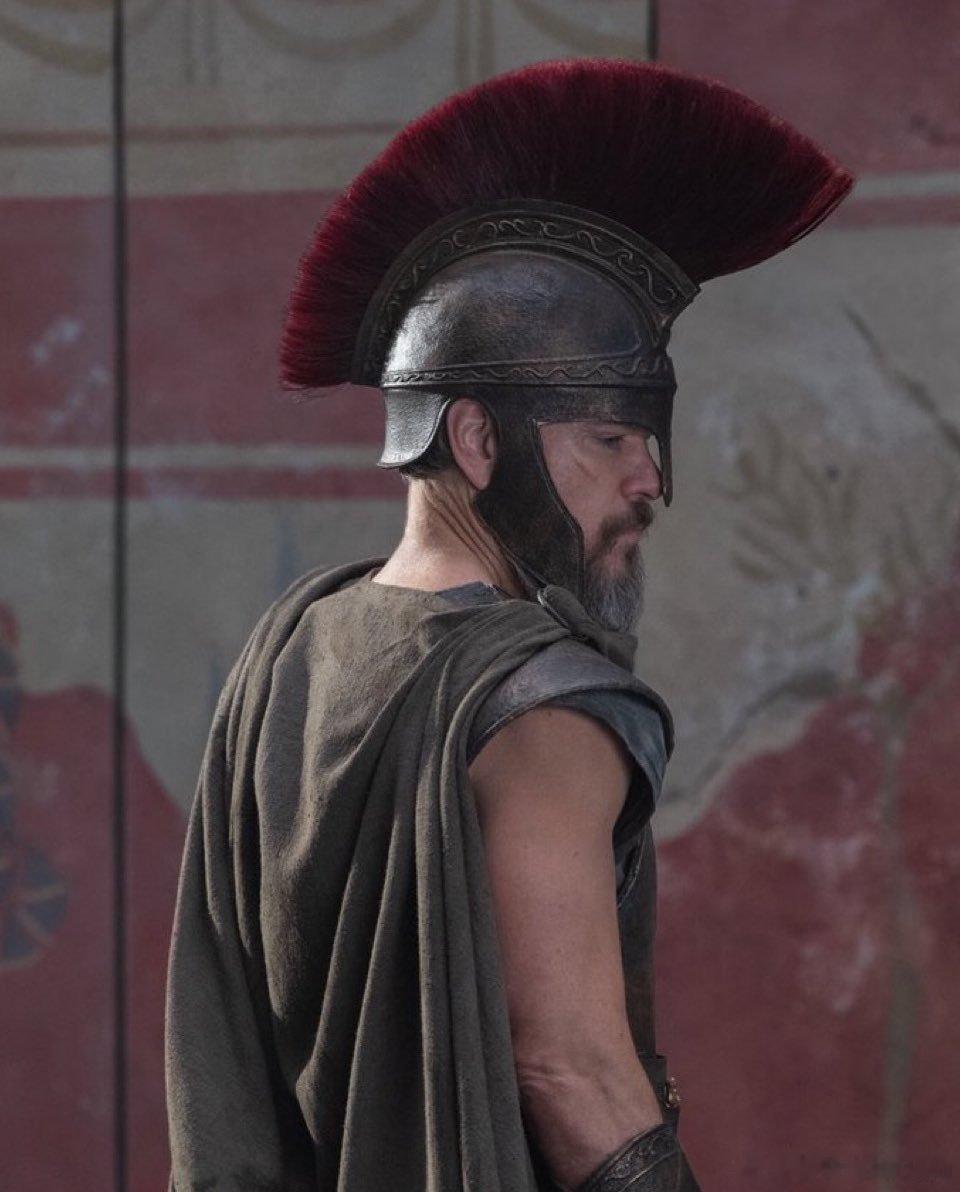 诺兰在接受采访时表示，拍摄《奥德赛》总共用了200万英尺的胶片。每英尺65mm胶