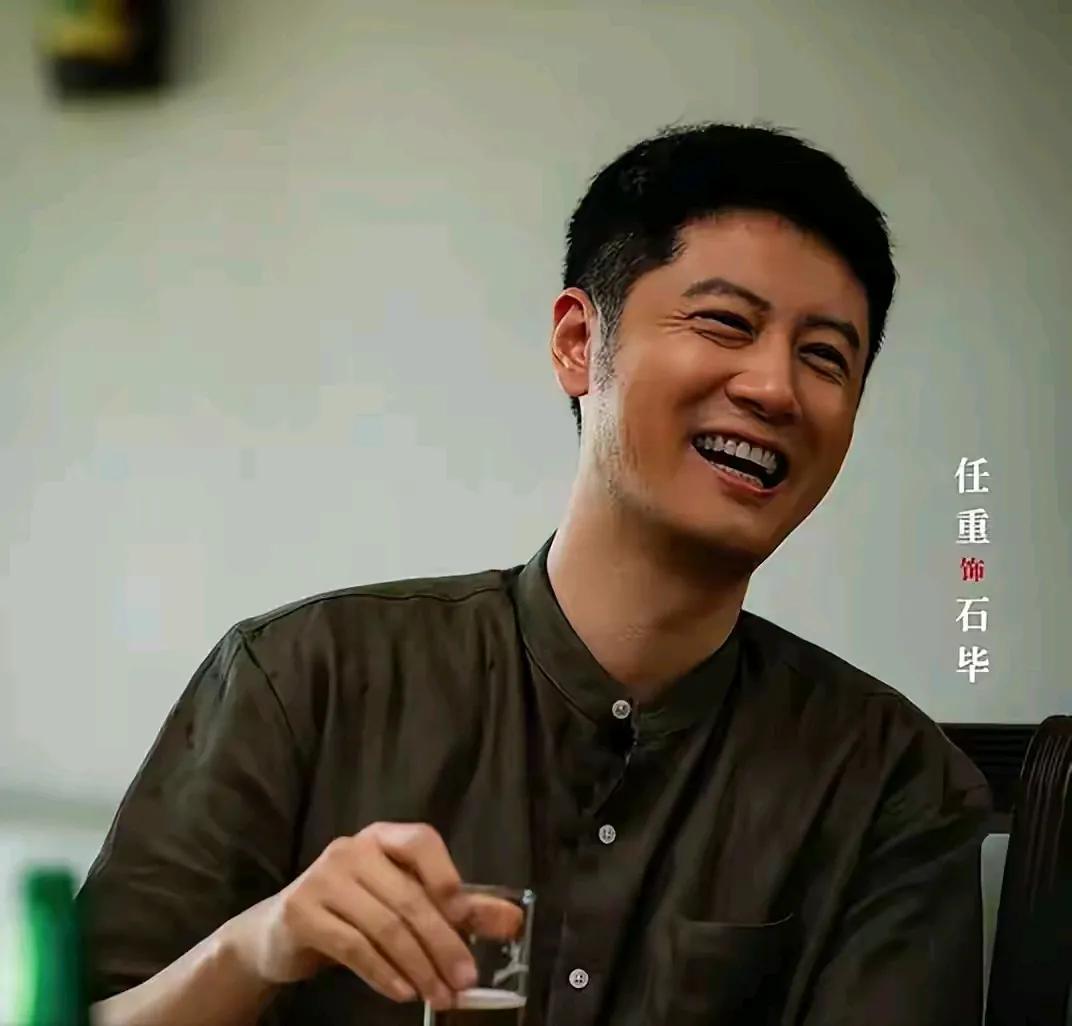 老实人任重演不了《漂白》里的坏人石毕。任重怎么演也不像那个坏人，况且还是罪大恶极