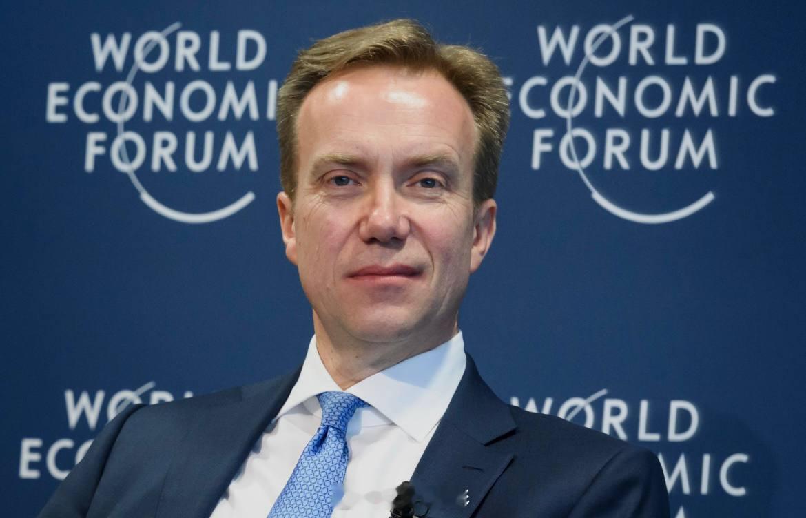 世界经济论坛主席兼首席执行官博尔格·布伦德（Borge Brende）在论坛对其