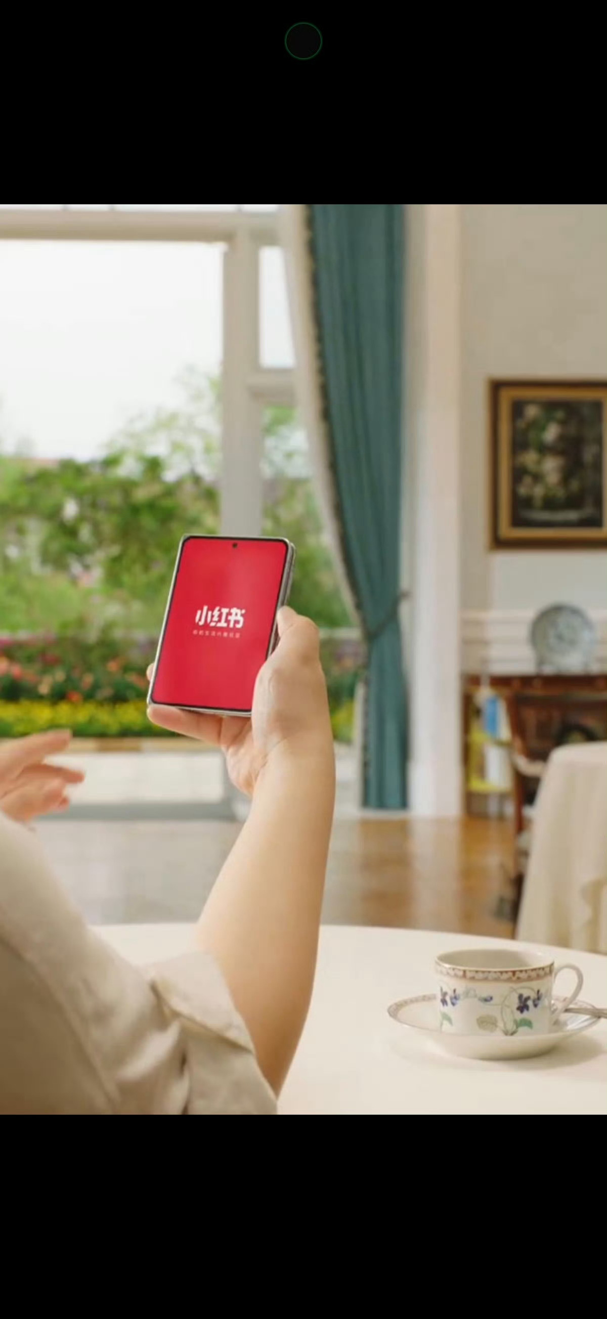 华为PuraX Max真机曝光了展开就是小平板，这个尺寸比例对喜欢看视频的同学来