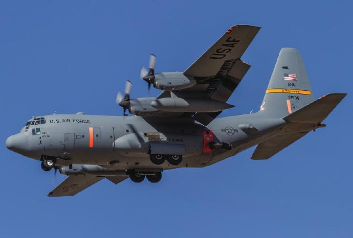 每天认识一件兵器 C-130“大力神”运输机C-130“大力神”（Hercule