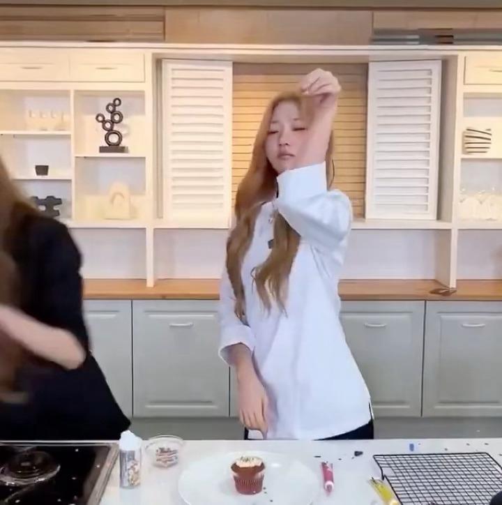 我在团队中的作用be like： ​​​