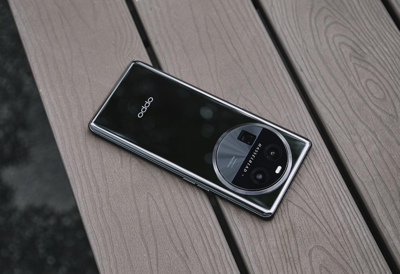 618花了4K多预算买的国产旗舰手机，体验究竟如何？对得起这个价格吗？专门用了一