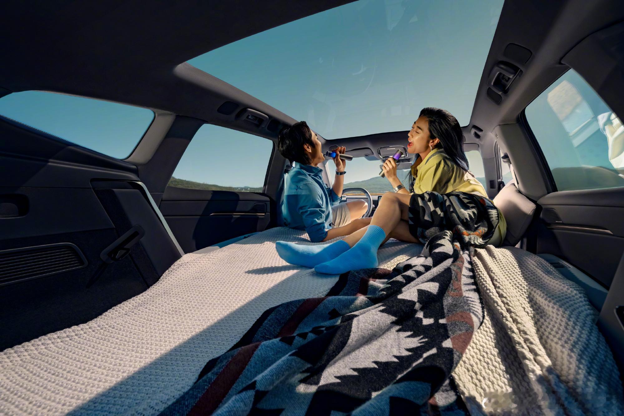 一辆舒服好开的车，才是真正能提升幸福感的珍贵资产。大众云栖智舱不搞花哨的参数堆砌