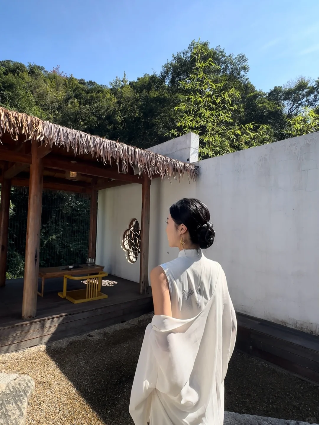 低头捡个秋 长泰果宿 🍃🍃要入冬了，时间在发白、干枯、分叉、凋落。...