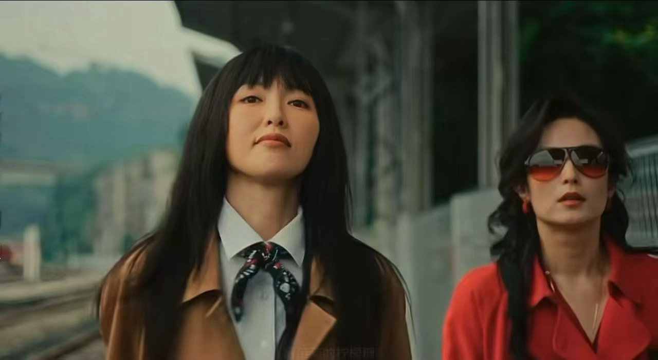 感觉醉梦会弥补美糖掉提白玉兰女配的遗憾 。诗诗加油 。 