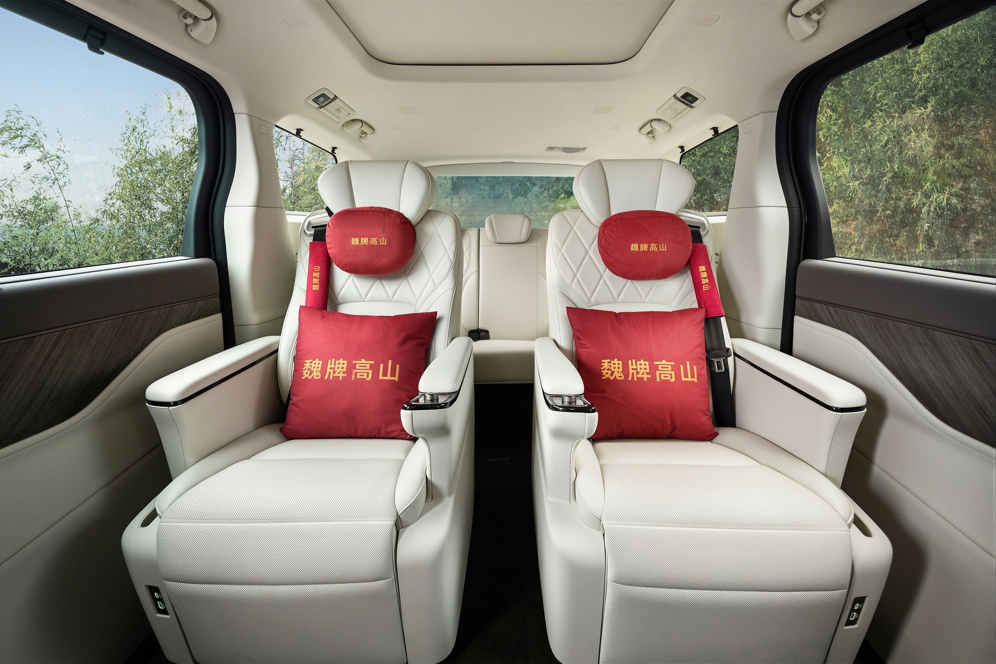 春晚严选靠谱车 连续两年牵手春晚，长城汽车凭实力坐稳“春晚常驻嘉宾”！魏牌高山与