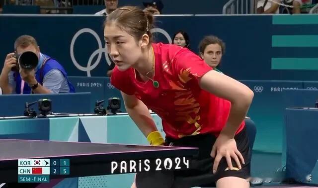 大实话！奥运会结束后，陈梦不可能马上退役，原因有以下三点：
1. 女队需要过度，