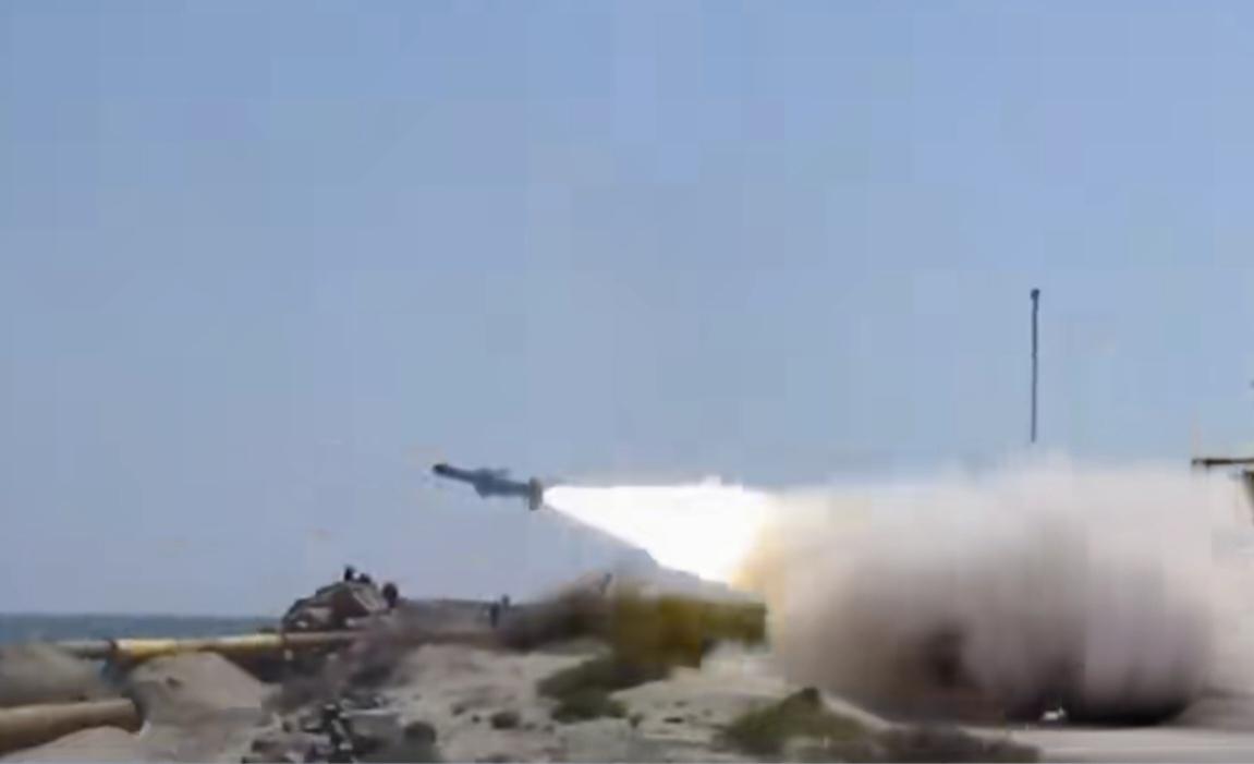 特朗普在发表国情咨文演讲时说：“他们（伊朗）已经研制出能够威胁欧洲和我们海外基地