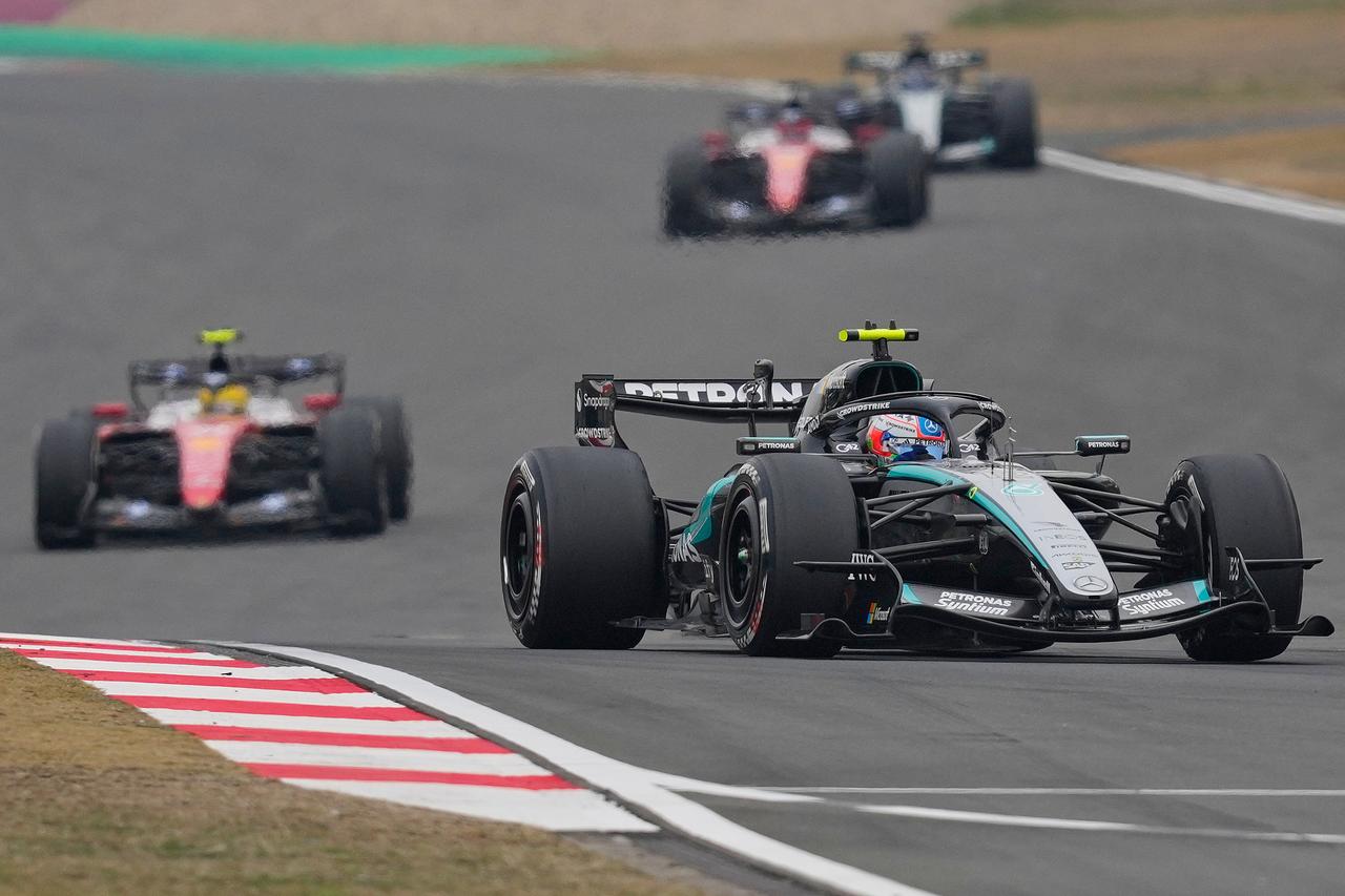 F1中国大奖赛续约至2030年，国内车迷规模持续扩大，赛事带动文旅消费增长，赛车