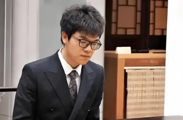 韩国围棋教练：死子规则是因为中国棋手长期不尊重韩国规则前几天结束的LG杯决赛决胜