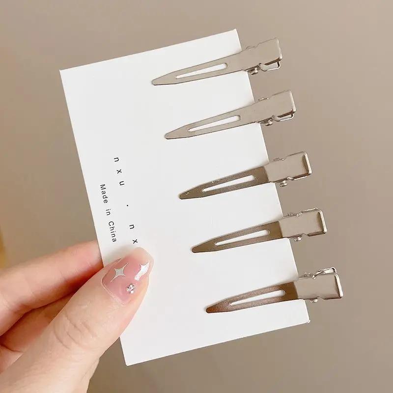 女生选发夹，重点看这几点 这款扶涟饰品发夹适合女生日常使用。它是2025年春季上