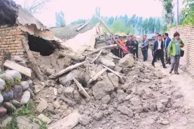 新疆库车发生4.5级地震

据中国地震台网正式测定，北京时间2024年10月13