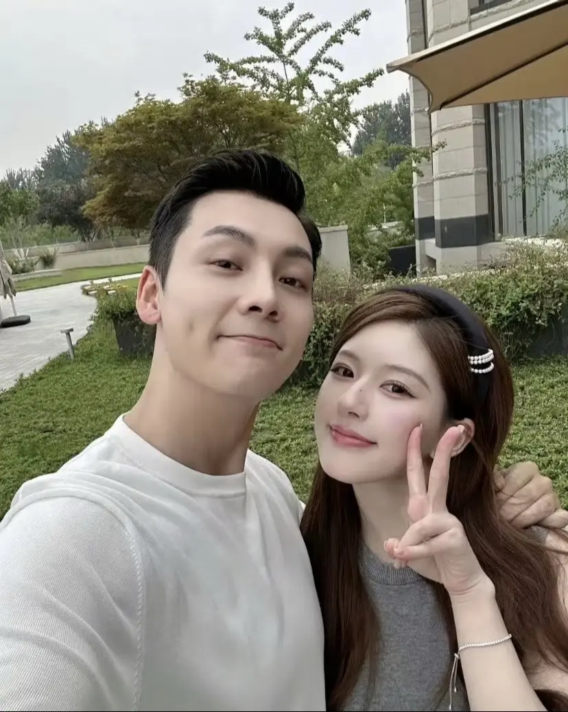 情侣照 情侣拍照姿势 许我耀眼