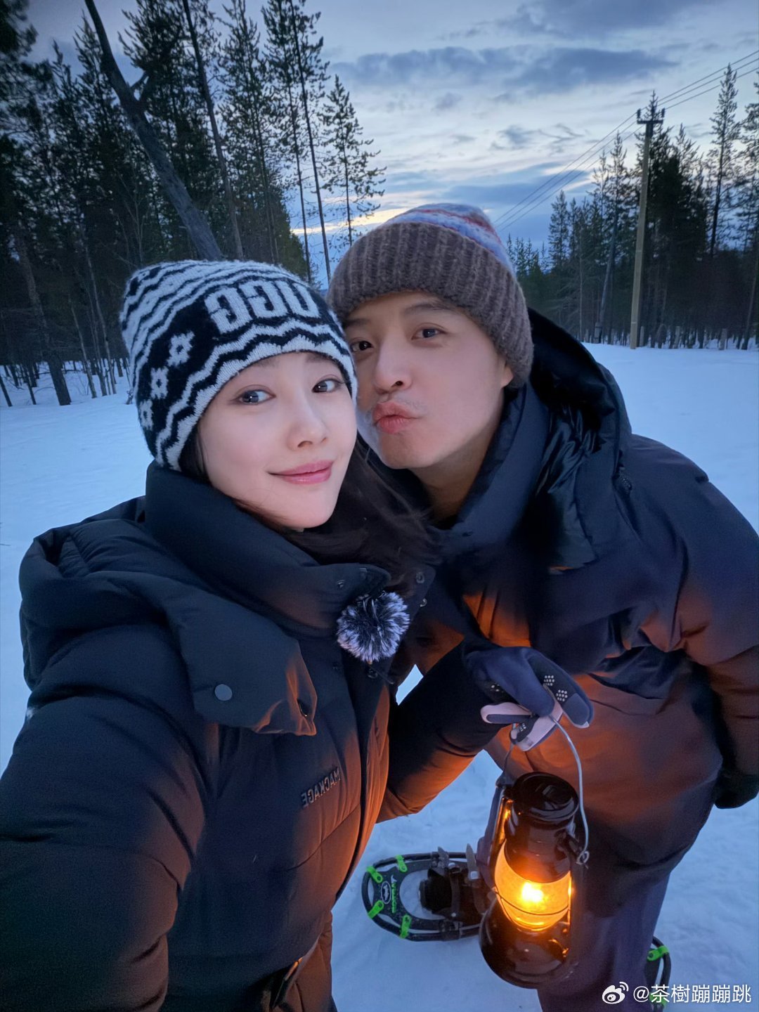 马頔回应五哈妻旅两幅面孔 马頔这种为了家庭放下身段去录综艺，又在爱人面前尽情释放