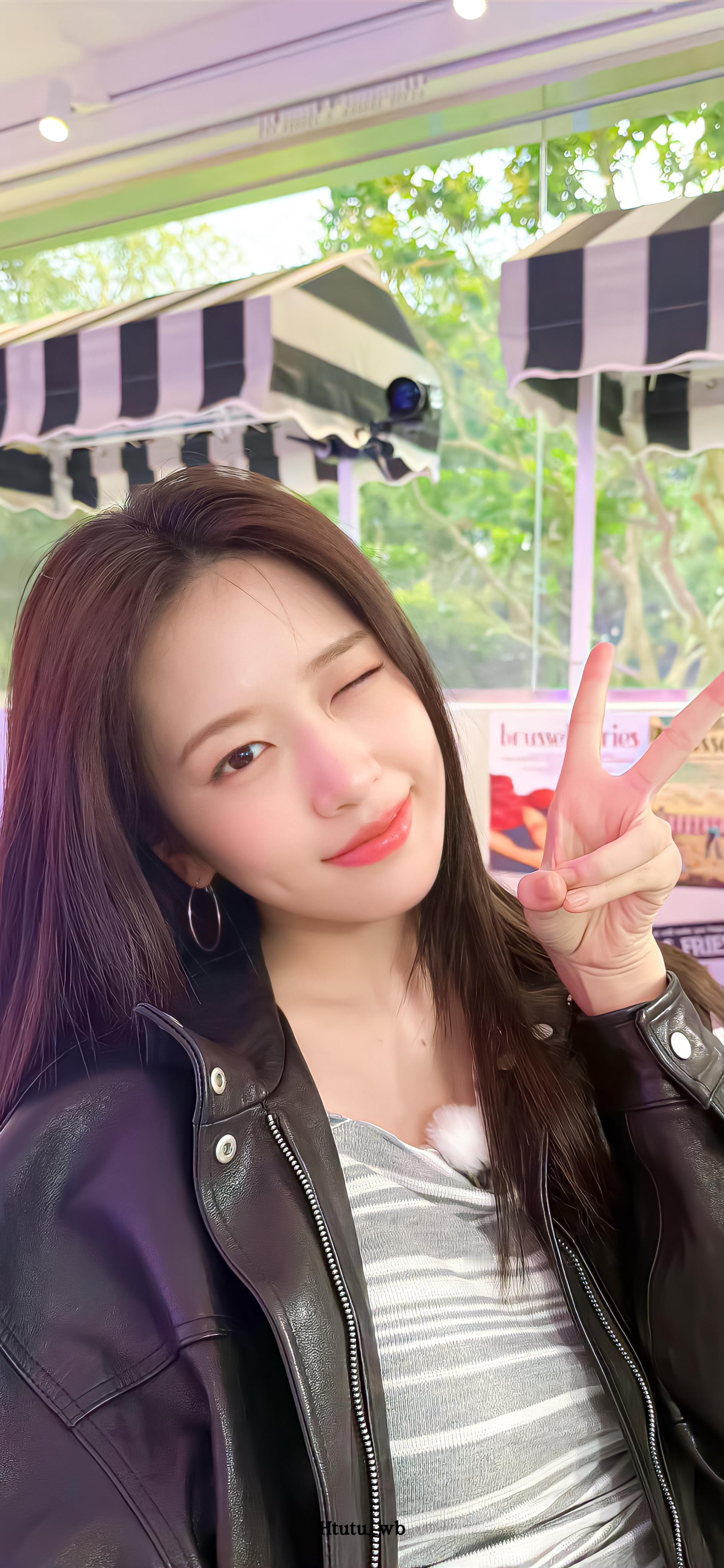 安宥真Yujin壁纸更新啦～🐶🌼 