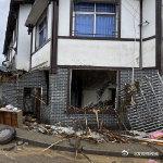 【常德石门暴雨5人遇难11人失联！洪水骤涨猫妈妈把小崽从一楼叼到二楼】洪水骤涨至