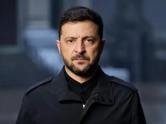 被美国出卖后，乌克兰不再客气，向美国甩了一巴掌，好响亮的耳光！

当地时间11 