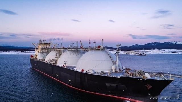 【乌克兰已接受美国1亿立方米的液化天然气】

2月3日，乌克兰国家油气公司宣布，