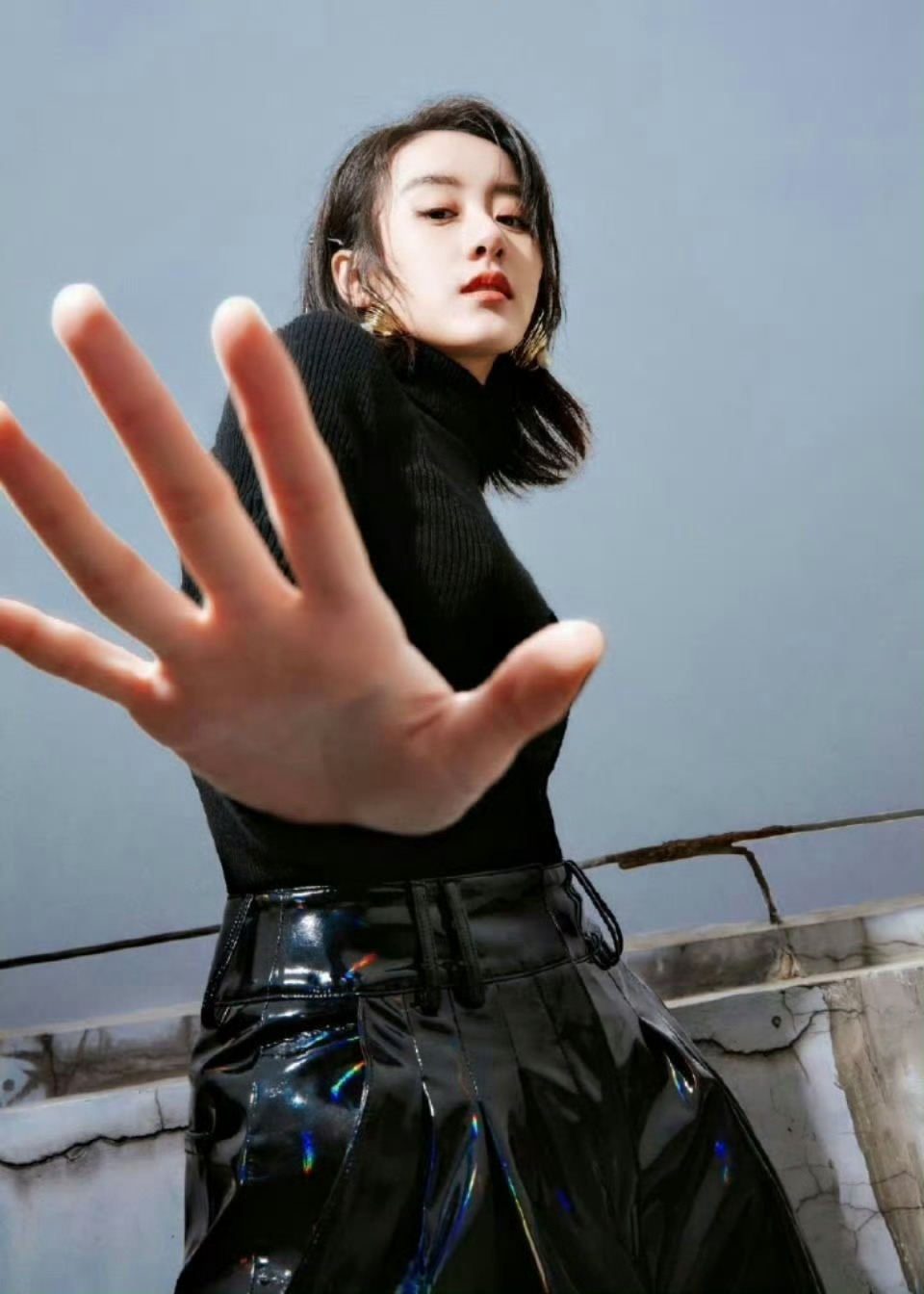 我要和袁冰妍击掌[举手]！！！（好修长的手指） ​​​