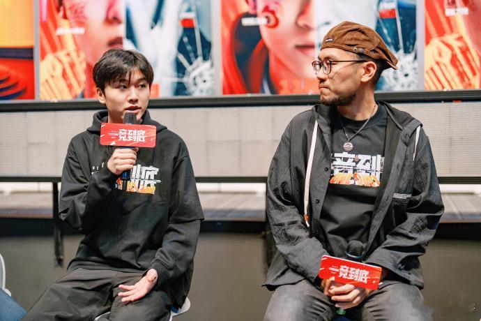 #一竞到底深圳首映# 哇塞！《一竞到底》于深圳首映，这是一个激动人心的时刻。这部