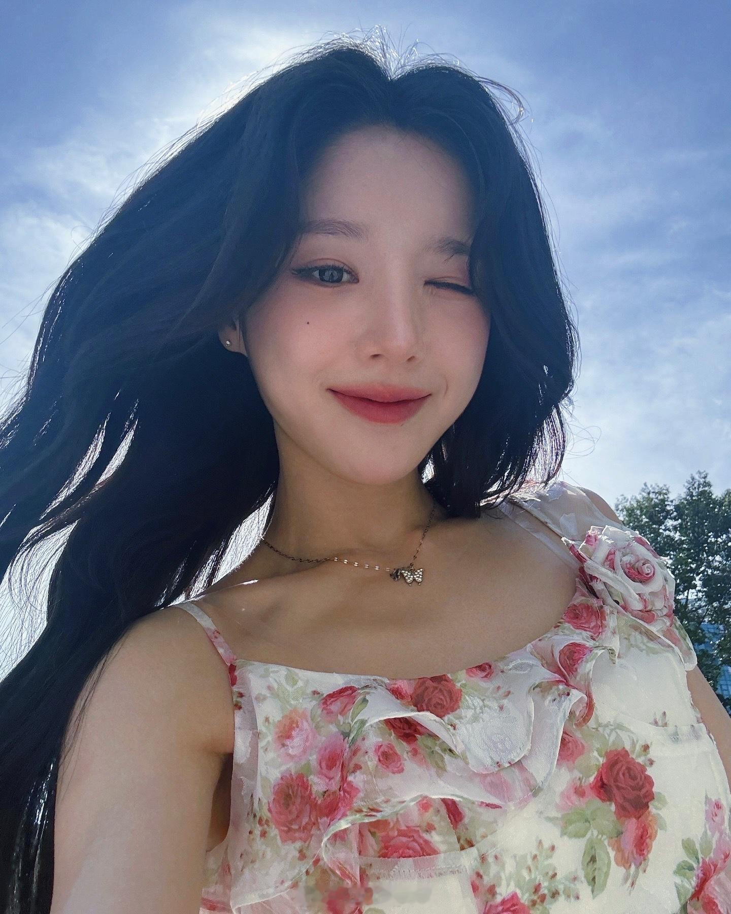 田姬振ins更新 ​​​