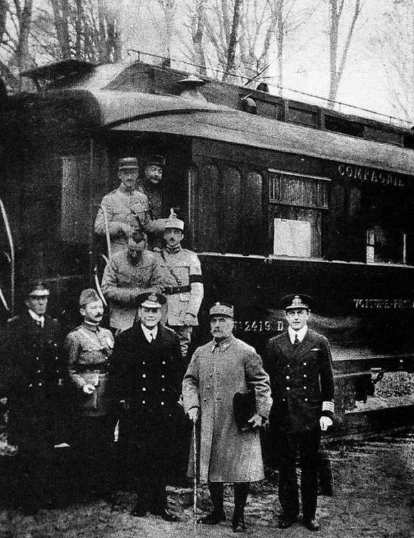 历史上的今天-11月11日-一战德国投降