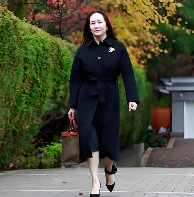 谁敢动我们的人？

中国企业跟伊朗做正经生意，美国凭什么跨国抓人？孟晚舟的遭遇，