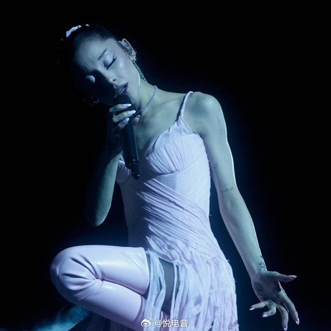 ArianaGrande 在“eternal sunshine tour”奥斯汀