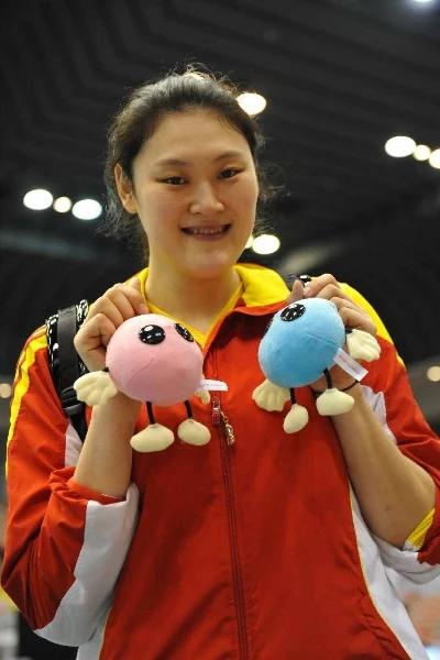 为国争光却惨遭郎平弃用！选择投奔土耳其的王一梅，如今生活怎样？她是中国女排的标志