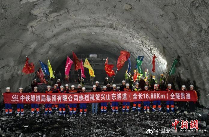 湖北：宜兴高铁主体工程全线完工　　中新网宜昌1月21日电 (董晓斌 杨雪 宋莹)