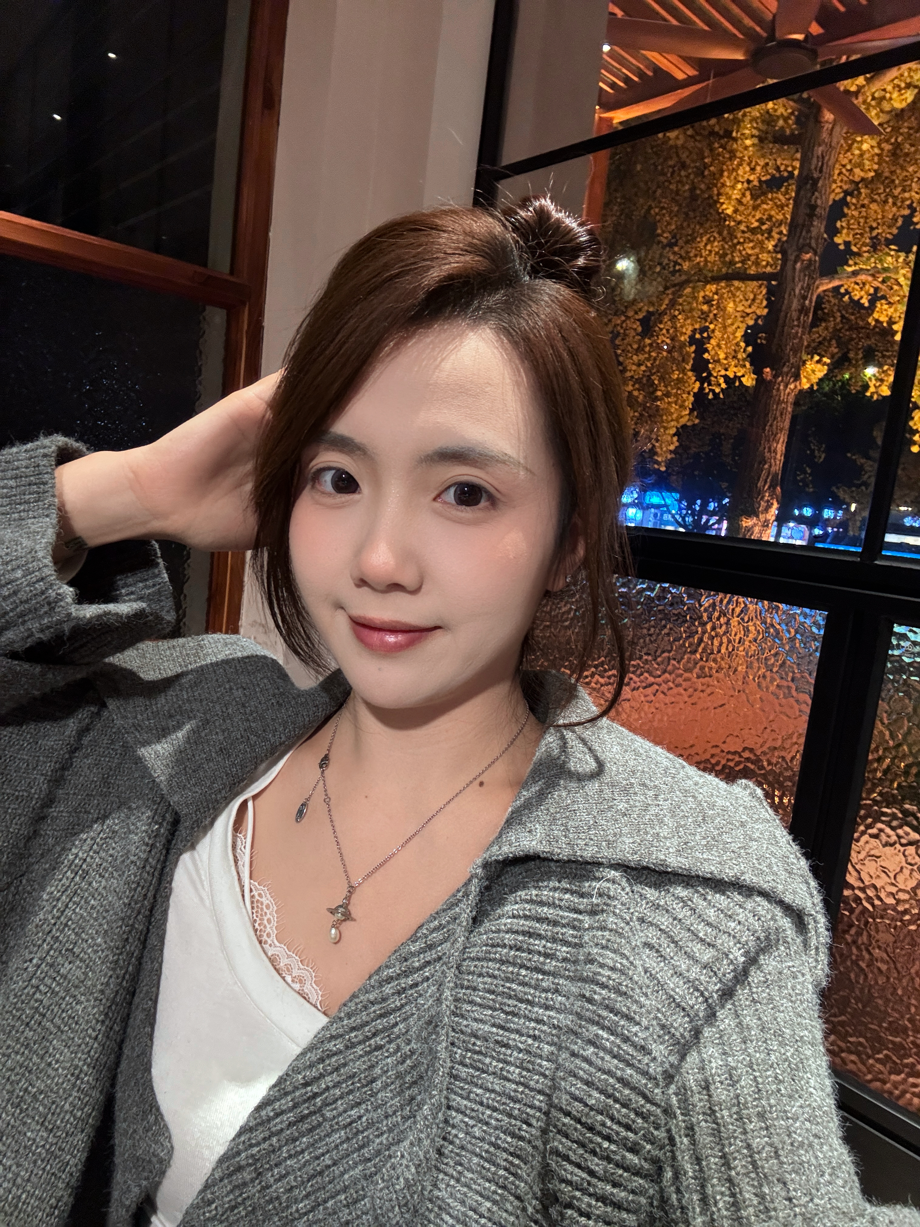 参加生日局 最爱吃蛋糕啦 