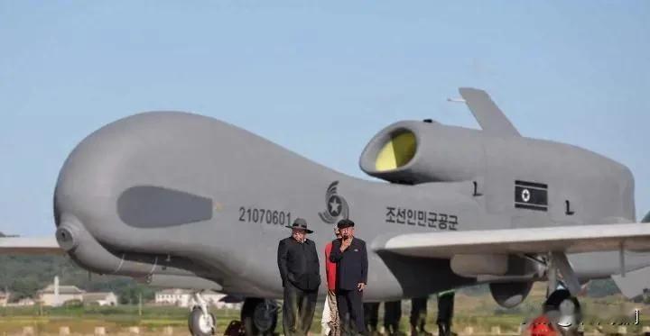 洲际弹道导弹能替代战略轰炸机吗?
数量够就可以替代战略轰炸机，如果中国有400架